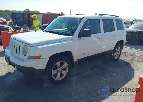 2014 Jeep Patriot Latitude из США, поврежденный, VIN 1C4NJRFB7ED661752